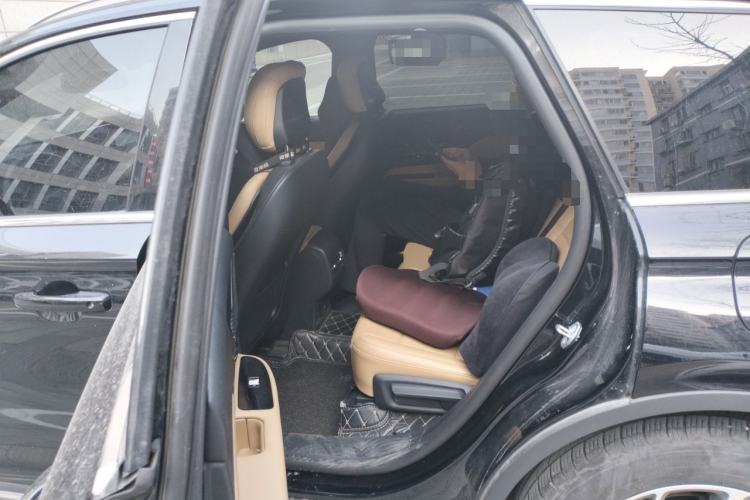 Used Lincoln Corsair 2020 2.0T Two-Wheel Drive Luxury Edition Left Rear Seat