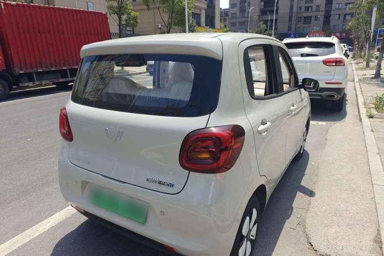 Used Wuling Hongguang MINIEV 2025 Four-Door Version Advanced Edition
