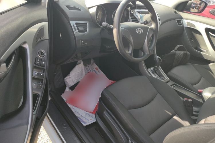 Used Hyundai Elantra (5th Generation / Langdong) 2012 1.6L Automatic Fashion Edition Left Front Seat