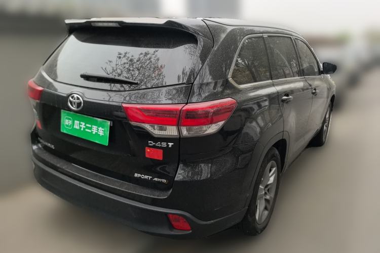 Used Toyota Highlander 2018 2.0T Four-Wheel Drive Luxury Edition 7 Seats China V Emission Standard Rear Right 45 Deg