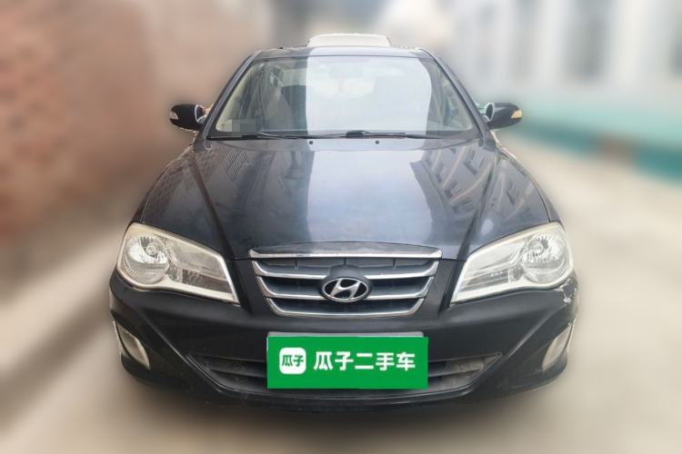 Used Hyundai Elantra 2011 1.6L Manual Comfort Version Front