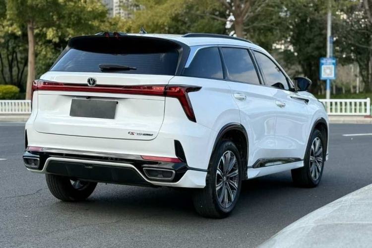 Used Changan CS75 PLUS 2024 3rd Generation Champion Edition 1.5T Intelligent Drive Dynamic Model
