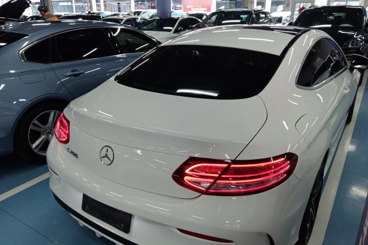 Used Mercedes-Benz C-Class (Import) 2017 C 200 Coupe
