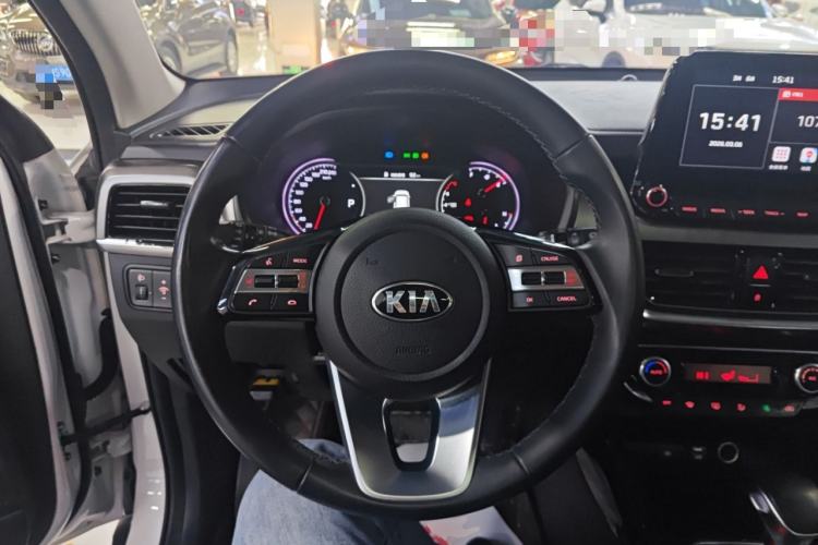 Used Kia Sportage R 2018 2.0L Automatic Smart Luxury Version China V Standard Steering Wheel