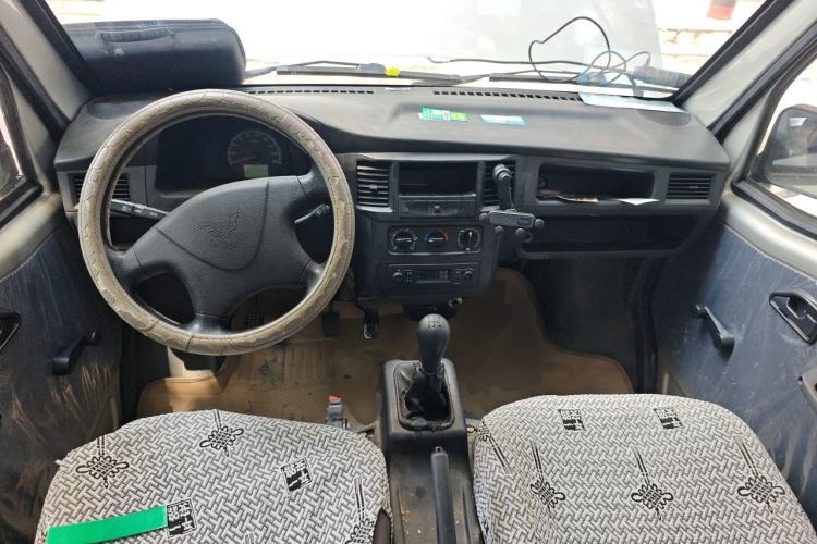 Used Wuling Zhiguang 2013 1.0L Practical Version