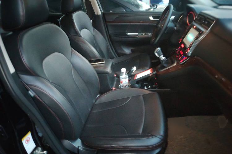 Used Haval H6 2017 Red-Label Sport Edition 1.5T Manual Two-Wheel Drive Elite Model