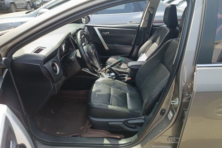 Used Toyota Corolla Hybrid E+ 2019 1.8L E-CVT Luxury Edition Left Front Seat