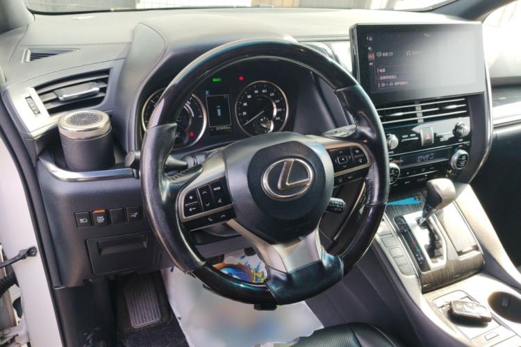 Used Lexus LM 2020 300h Four-Seat Grand Edition Steering Wheel