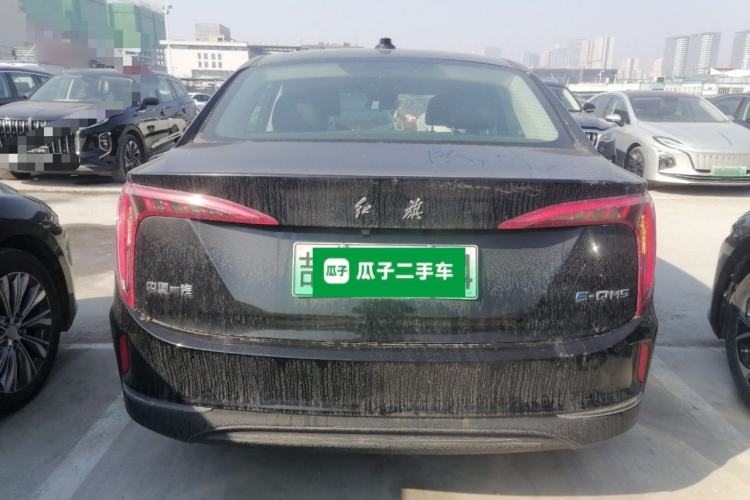 Used Hongqi E-QM5 2022 431 km Charge & Enjoy Edition