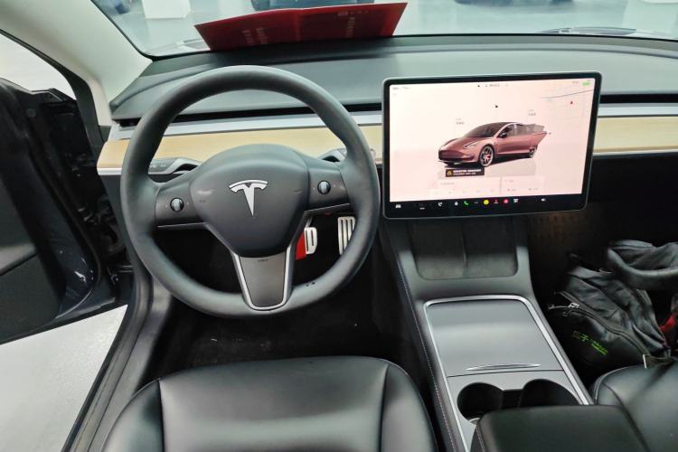 Used Tesla Model 3 2022 Performance High-Performance All-Wheel-Drive Version
