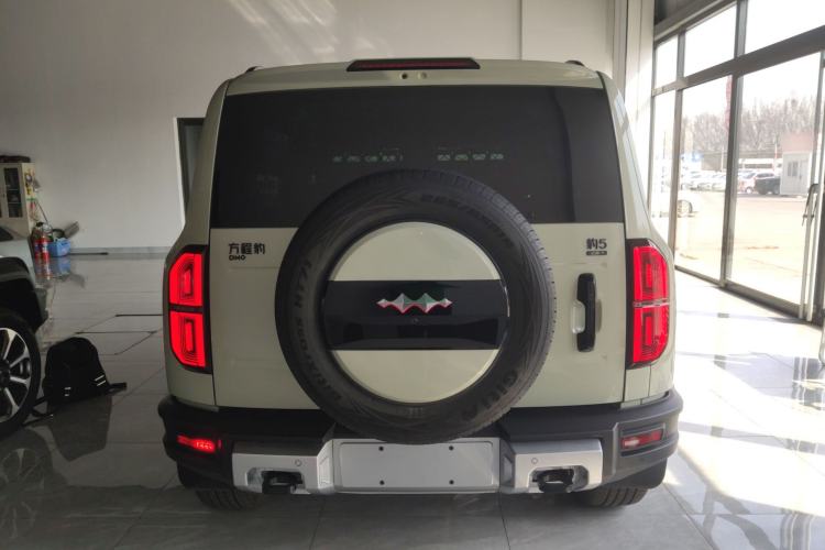 Used Formula Leopard 5 2023 Cloud Ride Flagship Edition