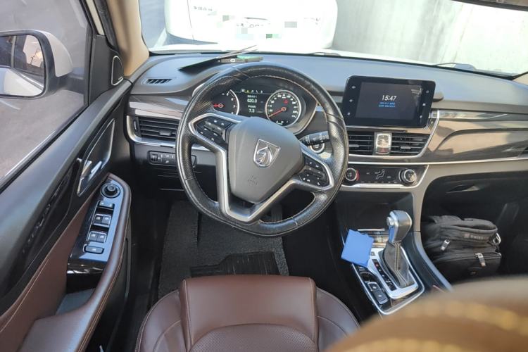 Used Baojun 560 2017 1.5T DCT Flagship Model 7 Seats
