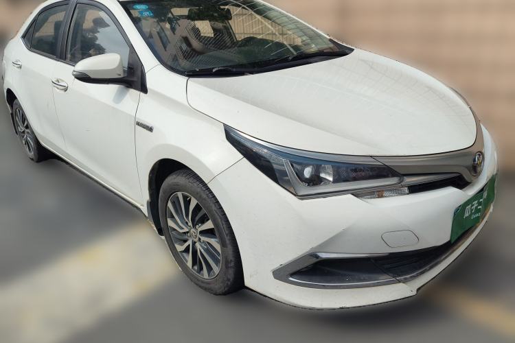 Used Toyota Corolla 2016 Dual-Engine 1.8L E-CVT Leading Edition
