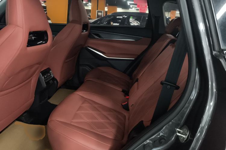 Used CHANGAN CS75 PLUS 2023 3rd Generation 1.5T Automatic Prestige Model
