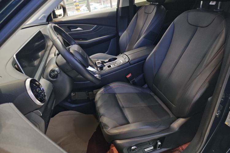 Used FORTHING T5 EVO 2021 1.5TD DCT Diamond Edition Left Front Seat