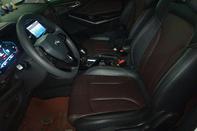 Used CHANGAN CS15 2019 1.5L Manual Entry-Level Version China V Standard Left Front Seat