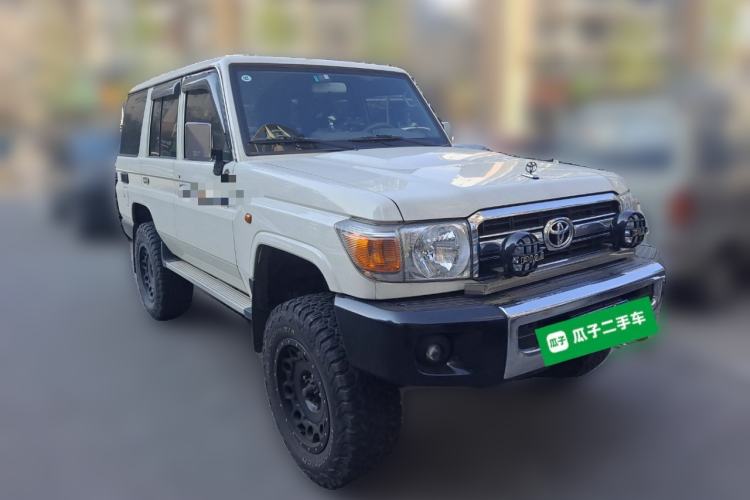 Used Toyota Land Cruiser 
