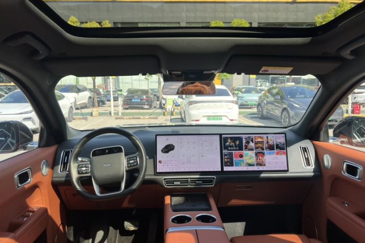 Used Li Auto L8 2023 Pro Model Interior 3
