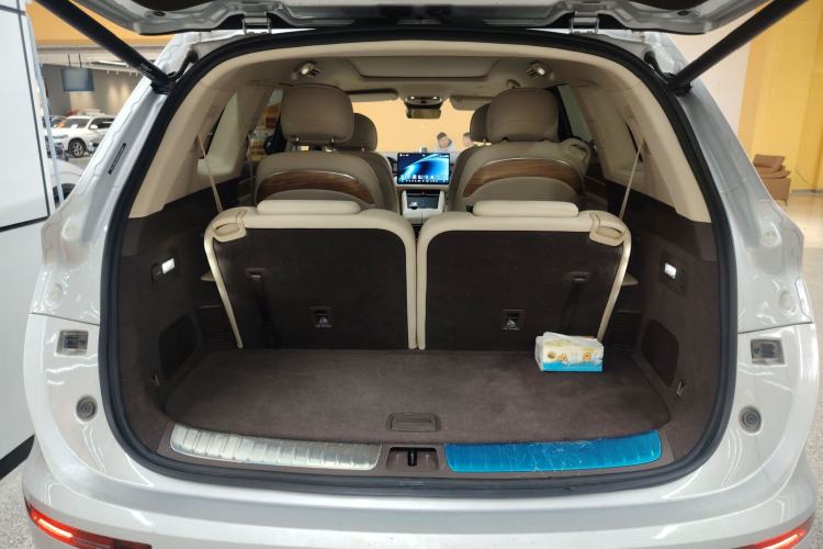 Used Hima AITO M7 2024 1.5T Rear-Drive Plus Version 6 Seats
