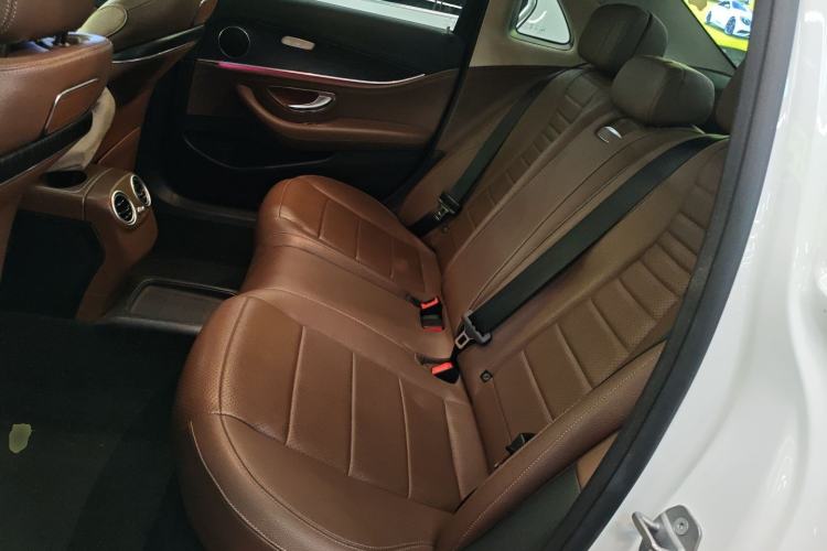 Used Mercedes-Benz E-Class 2017 E 300 L Sporty and Stylish Model
