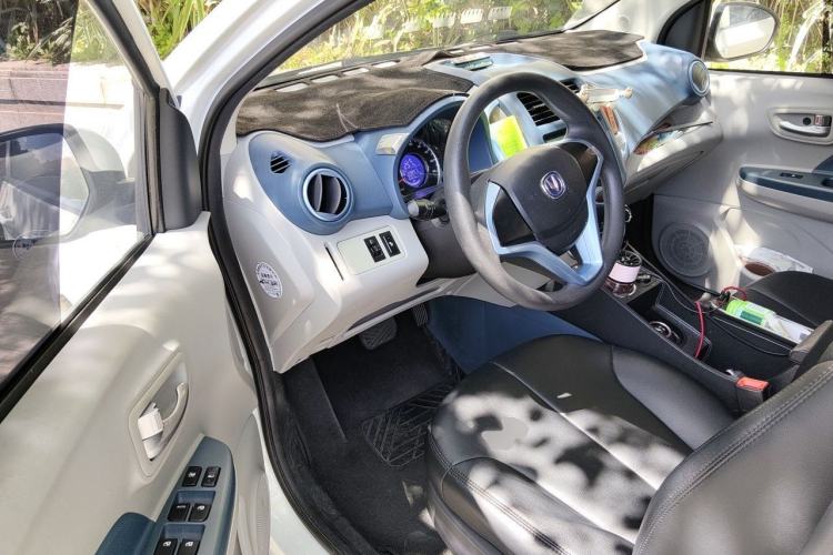Used CHANGAN Benni E-Star 2021 National Edition Xinyi Edition Lithium Iron Phosphate (31.95 kWh)
