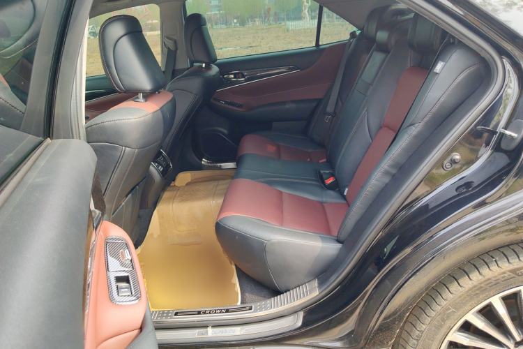 Used Toyota Crown 2018 2.0T Sport Edition
