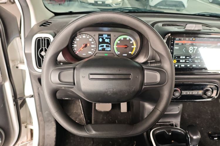 Used Roewe Clever 2022 311km QiQi BoBo Edition Steering Wheel