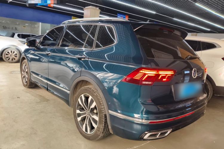 Used Volkswagen Tiguan L 2022 380TSI Automatic All-Wheel Drive R-Line Flagship 7-Seater
