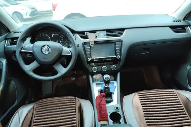 Used Skoda Octavia 2016 1.6L Manual Trend Edition