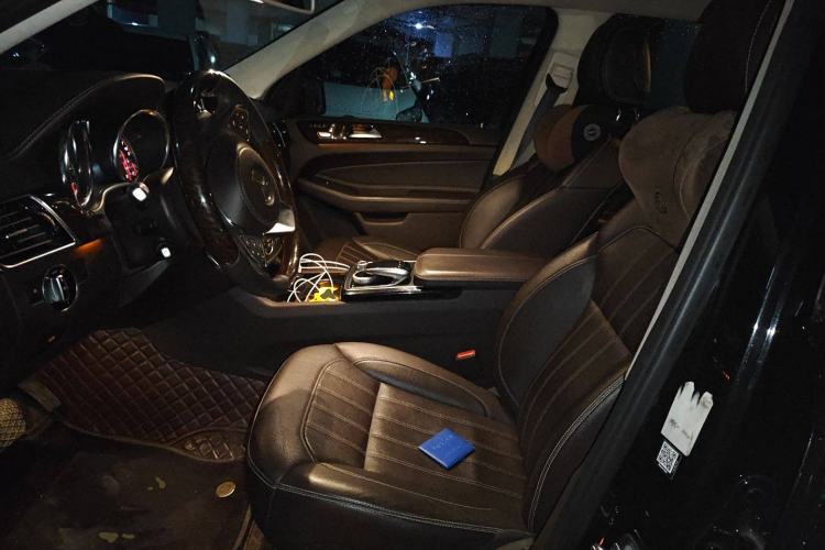 Used Mercedes-Benz GLS 2018 GLS 400 4MATIC Dynamic Model Left Front Seat