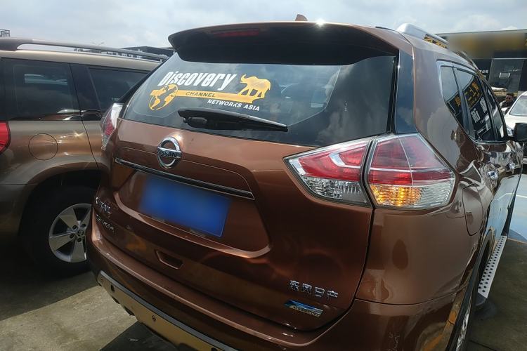 Used Nissan X-Trail 2016 2.5L CVT Sport Edition 4WD
