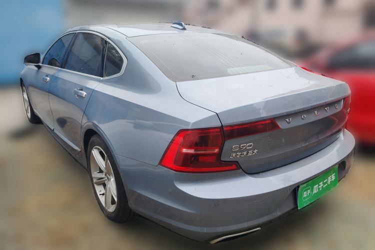 Used Volvo S90 2019 T5 Zhiyi Edition

