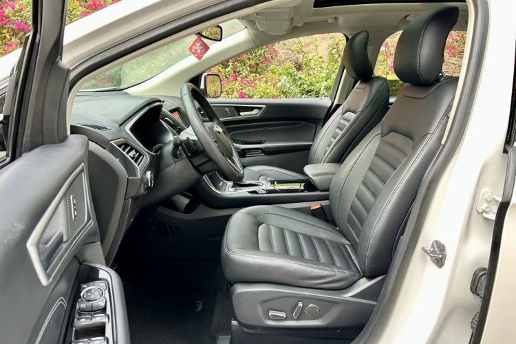 Used Ford Edge 2018 EcoBoost 245 Two-Wheel-Drive Titanium 7-Seater China VI Standard