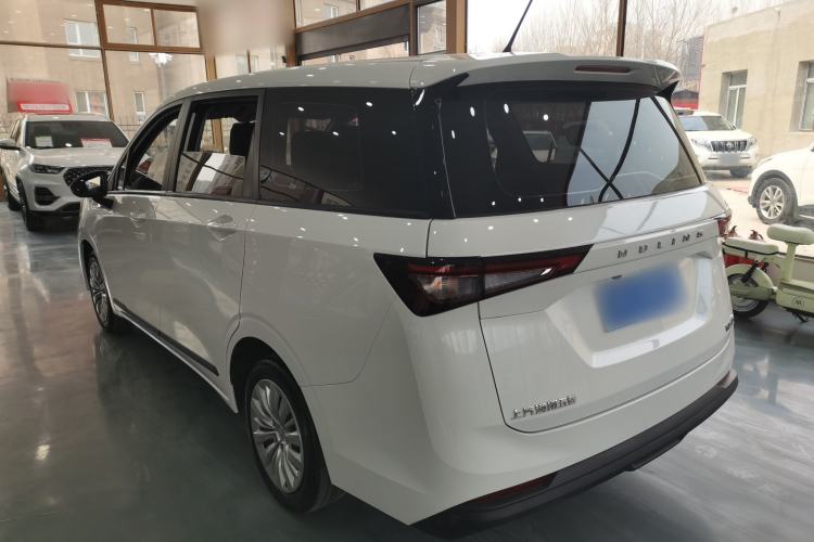 Used Wuling Jiachen 2022 1.5L Manual Enjoyment Elite Model Exterior 2
