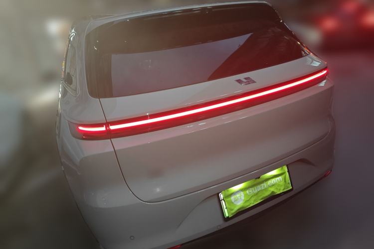 Used Li Auto L6 2024 Pro Model Rear Left 45 Deg