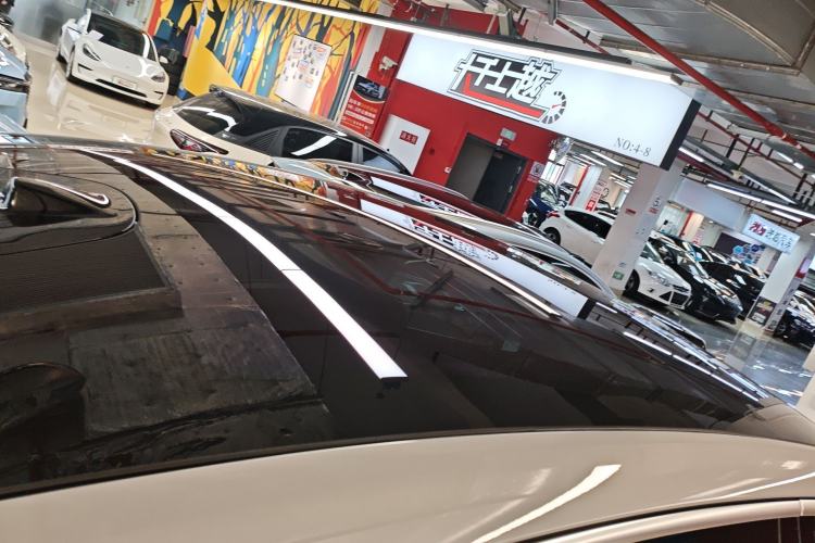 Used Nio EC6 2025 75 kWh Roof