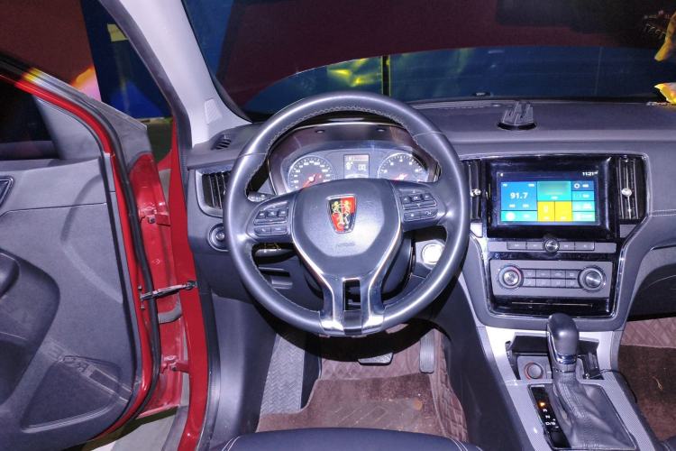 Used Roewe RX5 2016 20T Two-Wheel Drive Automatic Flagship Edition
