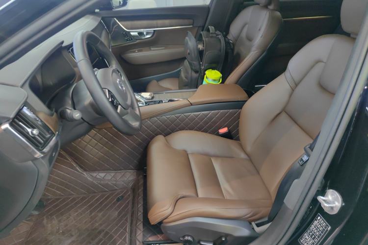 Used Volvo S90 2023 B5 Zhiyuan Luxury Edition