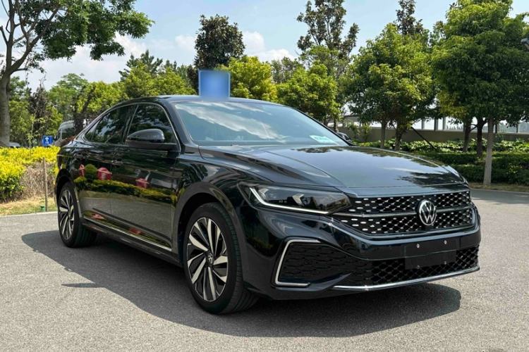 Used Volkswagen Passat 2022 330TSI Starry Elite Edition
