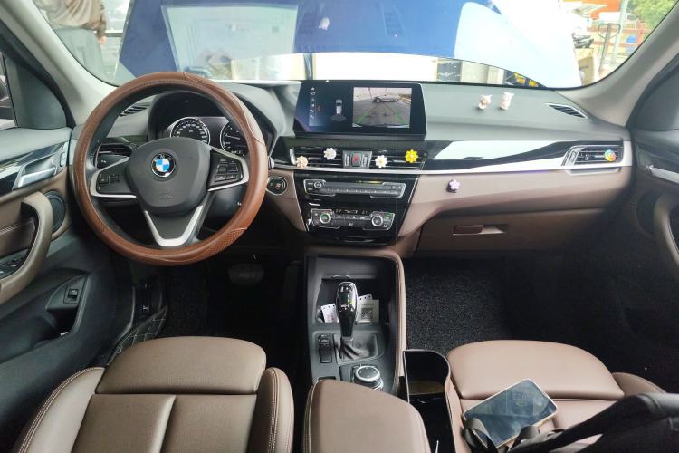 Used BMW X1 2020 sDrive25Li Leading Model
