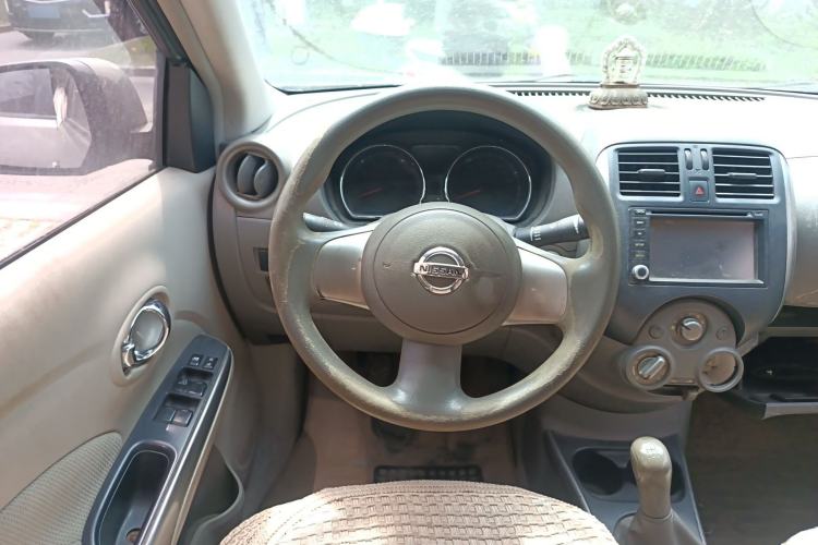 Used Nissan Sunny 2011 1.5XL Manual Deluxe Edition Steering Wheel