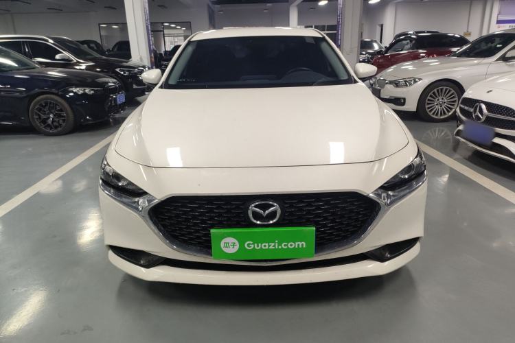 Used Mazda Mazda 3 Axela 2023 1.5L Manual ZhiMei Edition
