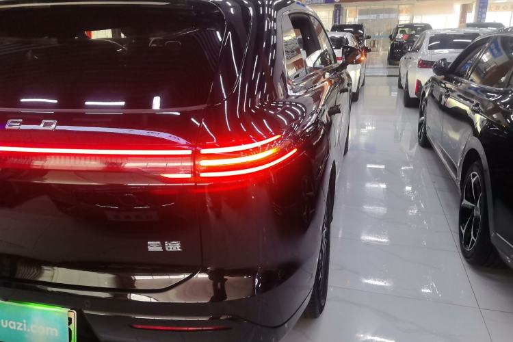 Used EXEED Star Era ET 2025 Extended-Range 240 Max All-Wheel Drive Urban Advanced Driver Assistance Right Rear Taillight