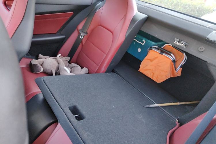 Used Mercedes-Benz E-Class 2014 E 260 Coupe Left Rear Seat