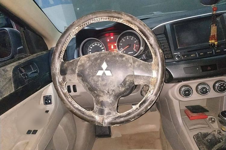 Used Mitsubishi Lancer EX 2012 New Year Edition 1.8L Manual Comfort Model
