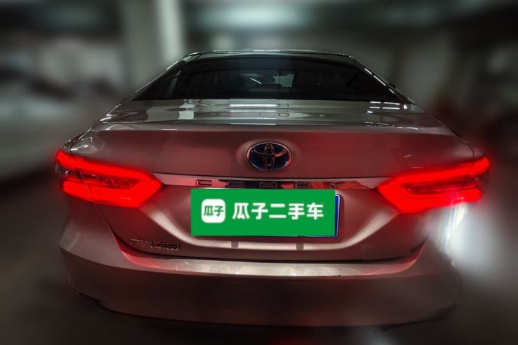 Used Toyota Camry 2019 Dual-Engine 2.5 HG Luxury Edition China VI Standard
