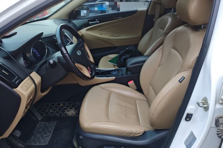 Used Hyundai Sonata 2013 2.0L Automatic Luxury Edition
