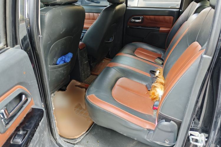 Used Great Wall Wingle 5 2014 2.4L European Version Two-Wheel Drive Entry-Level Big Double-Cab 4G69S4N