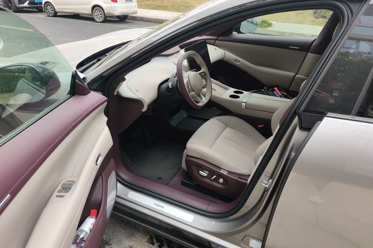 Used Xiaomi Auto YU7 2025 Ultra-Long Range Rear-Wheel Drive Version
