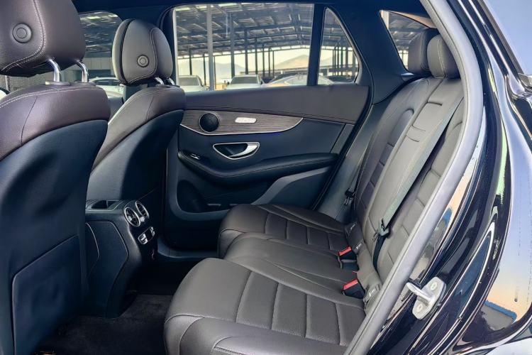 Used Mercedes-Benz GLC 2022 Refreshed GLC 300 L 4MATIC Dynamic Edition
